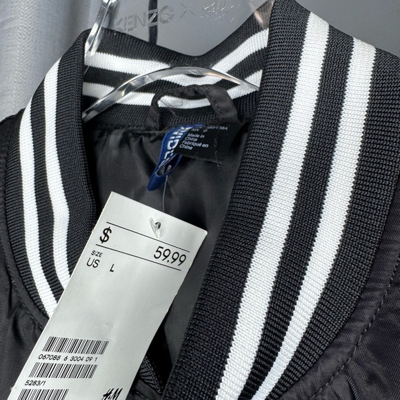 NWT H&M Man NEW YORK Bomber Jacket Embroidery Embroidered Size L Large - Picture 9 of 10
